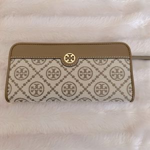 T Monogram Jacquard Slim Zip Wallet